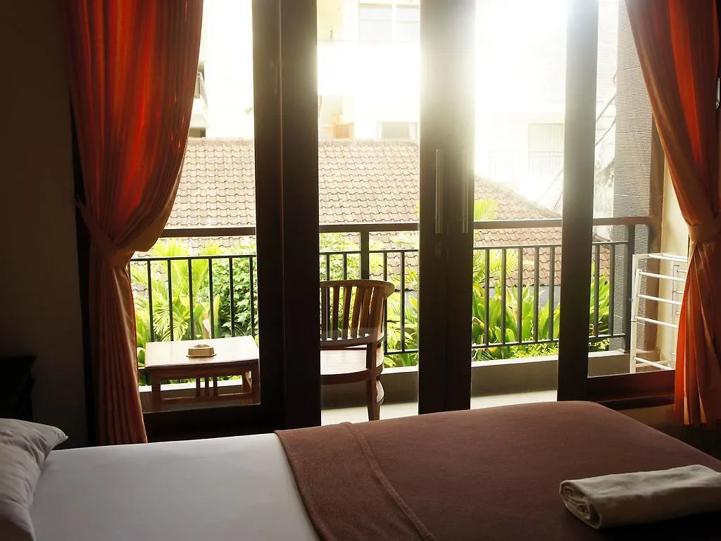 קוטה לומבוק Waringin Homestay קוטה לומבוק