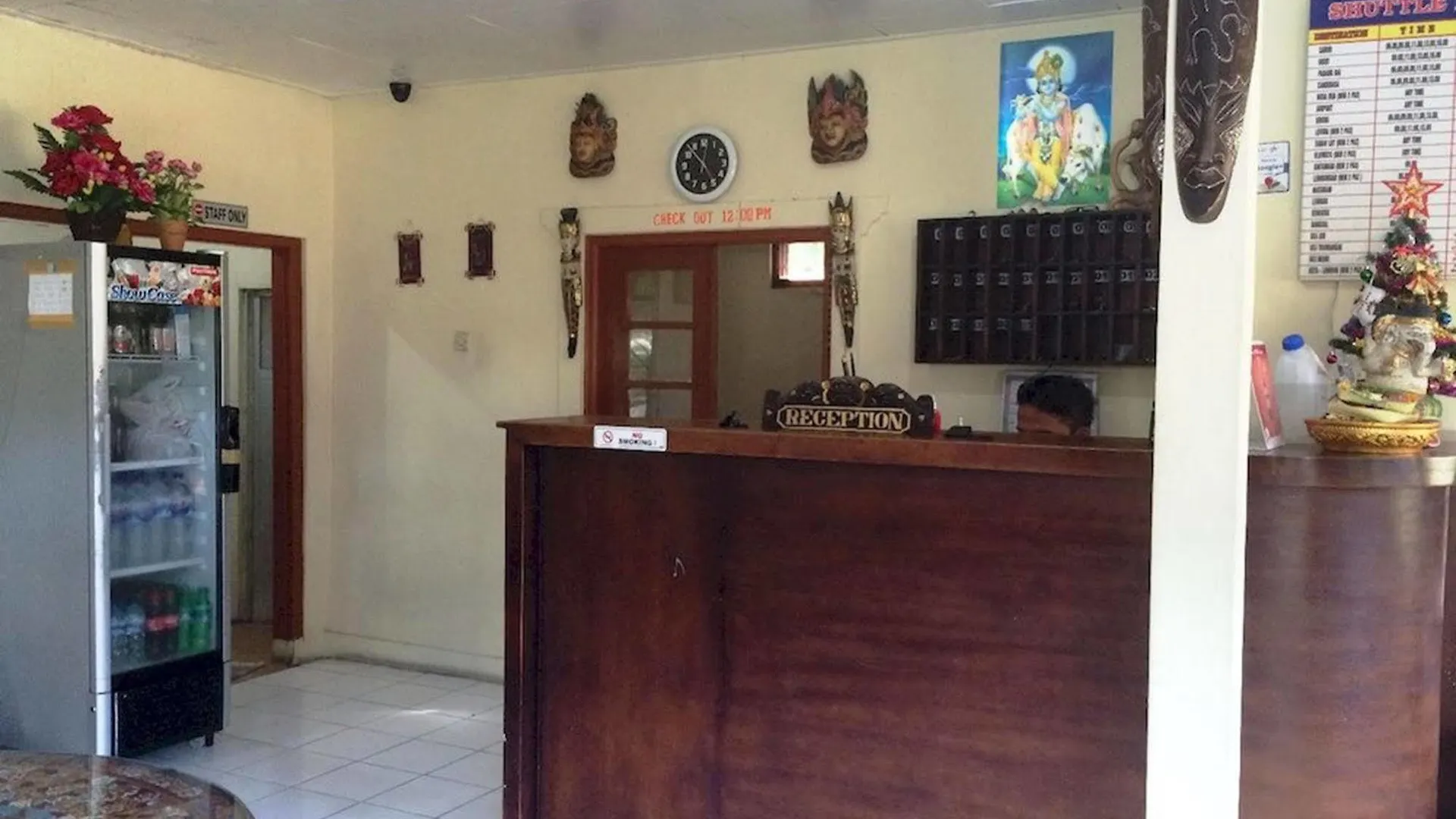 Waringin Homestay Kuta  3*, Kuta (Bali)